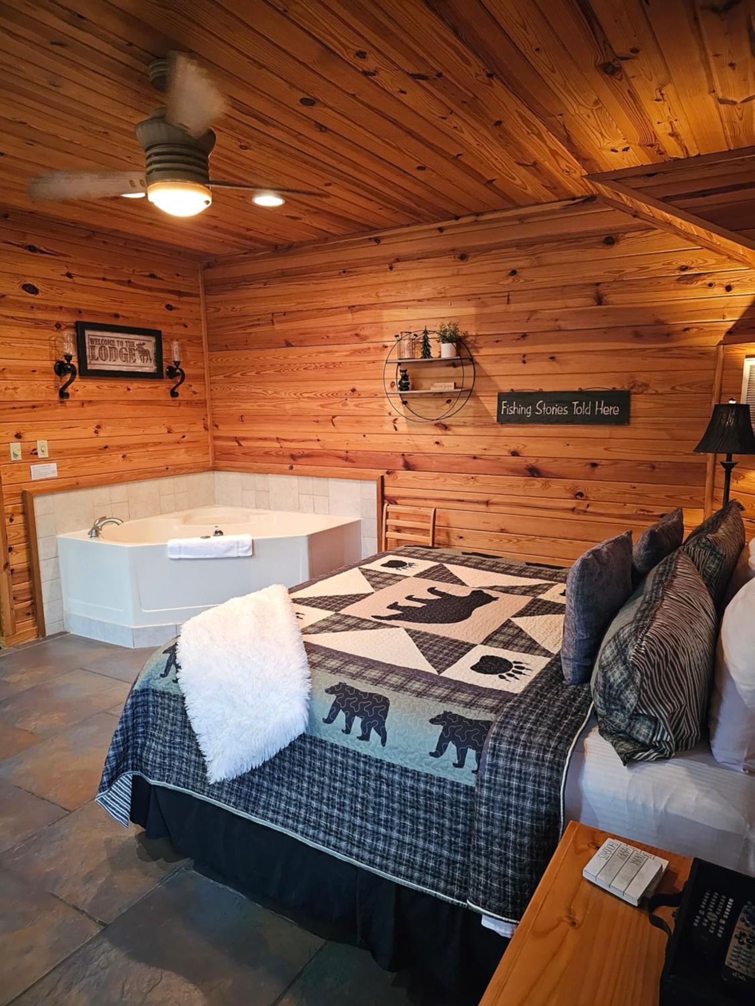 5 Min To Beaver Lake-King Bed-Fire Pit-Jetted Tub #2 ยูเรกาสปริงส์ ภายนอก รูปภาพ